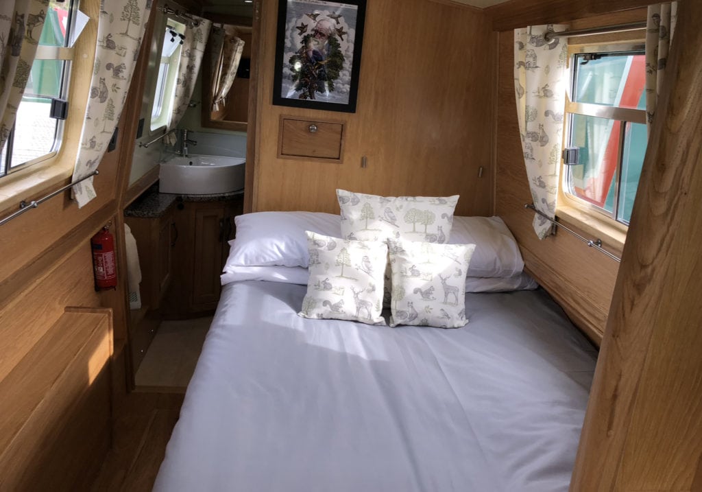 Double Cabin Luxury canal holiday