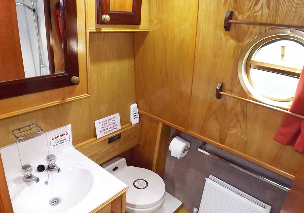 foxtrot boat page bathroom